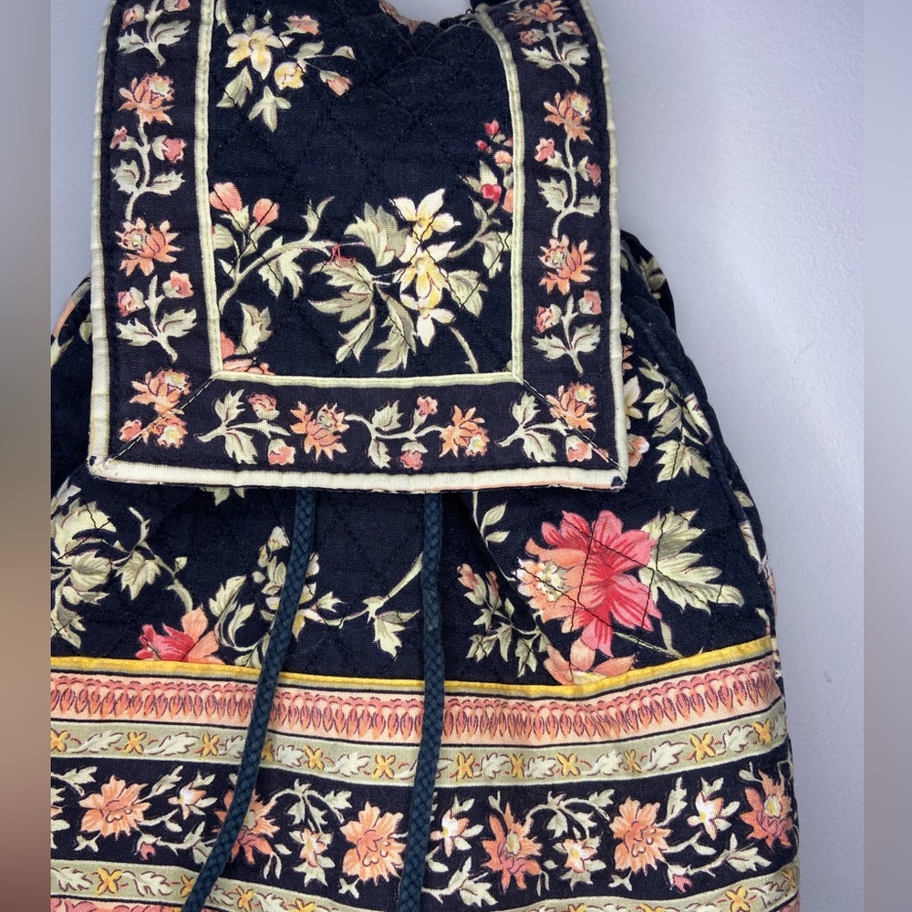 Floral drawstring backpack - Picture 2 of 4